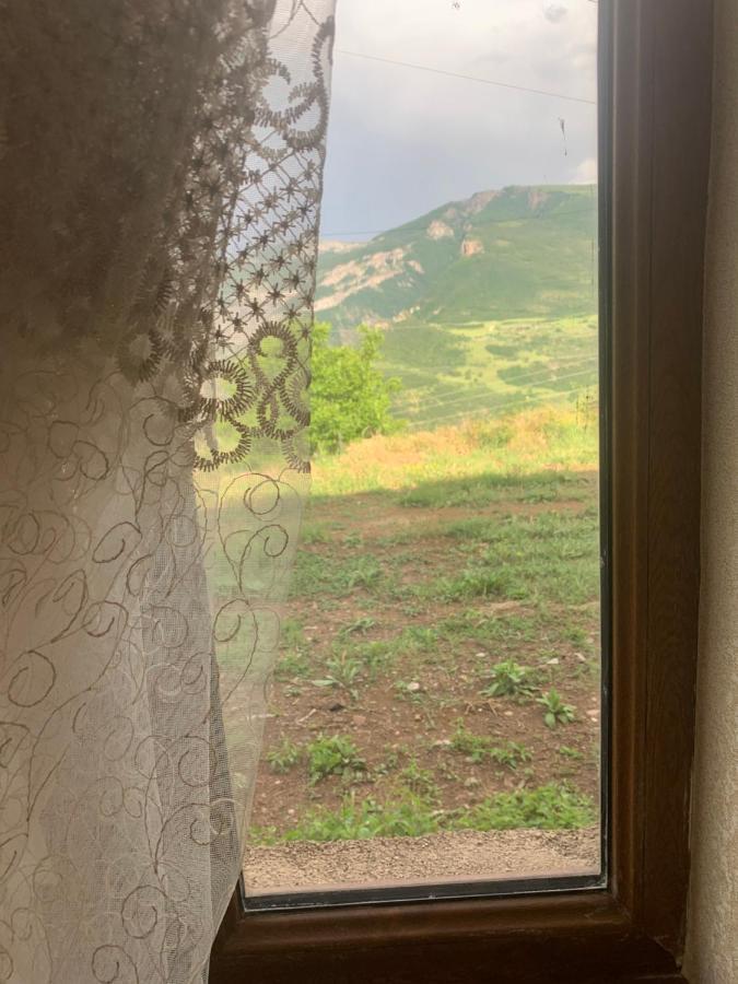 Ksenya B&B Татев Екстериор снимка